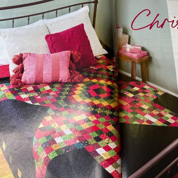 American Patchwork Quilting Crafting Magazine Dec 2021 Issue 173  Vol 29 No 6 u - Picture 8 of 11